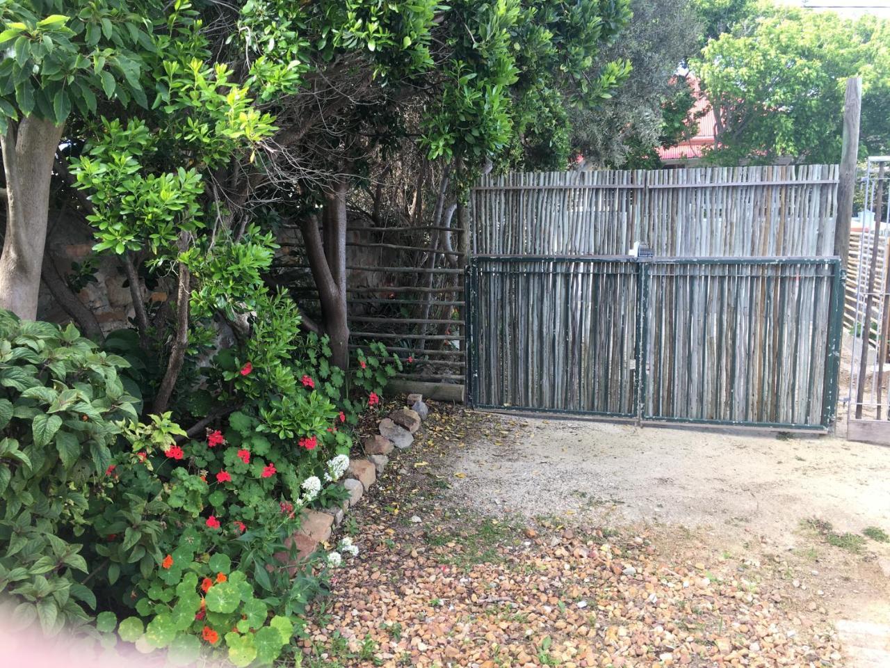 Carneddie Cottage - Main Bredasdorp Luaran gambar